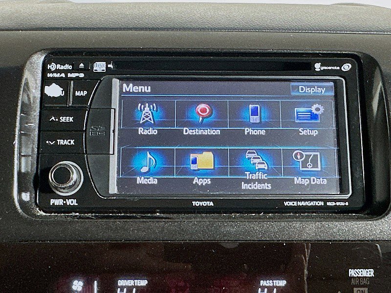 Used 2013 Toyota Sequoia SR5 w/ Premium Pkg image 16