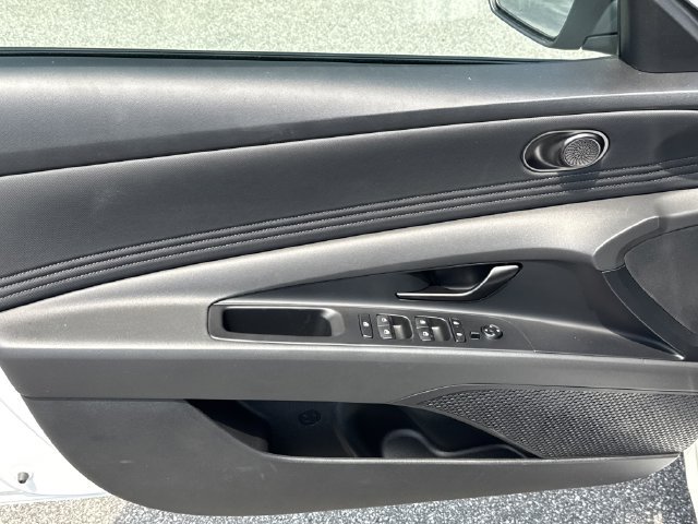 New 2026 Hyundai Elantra Sport FWD image 12