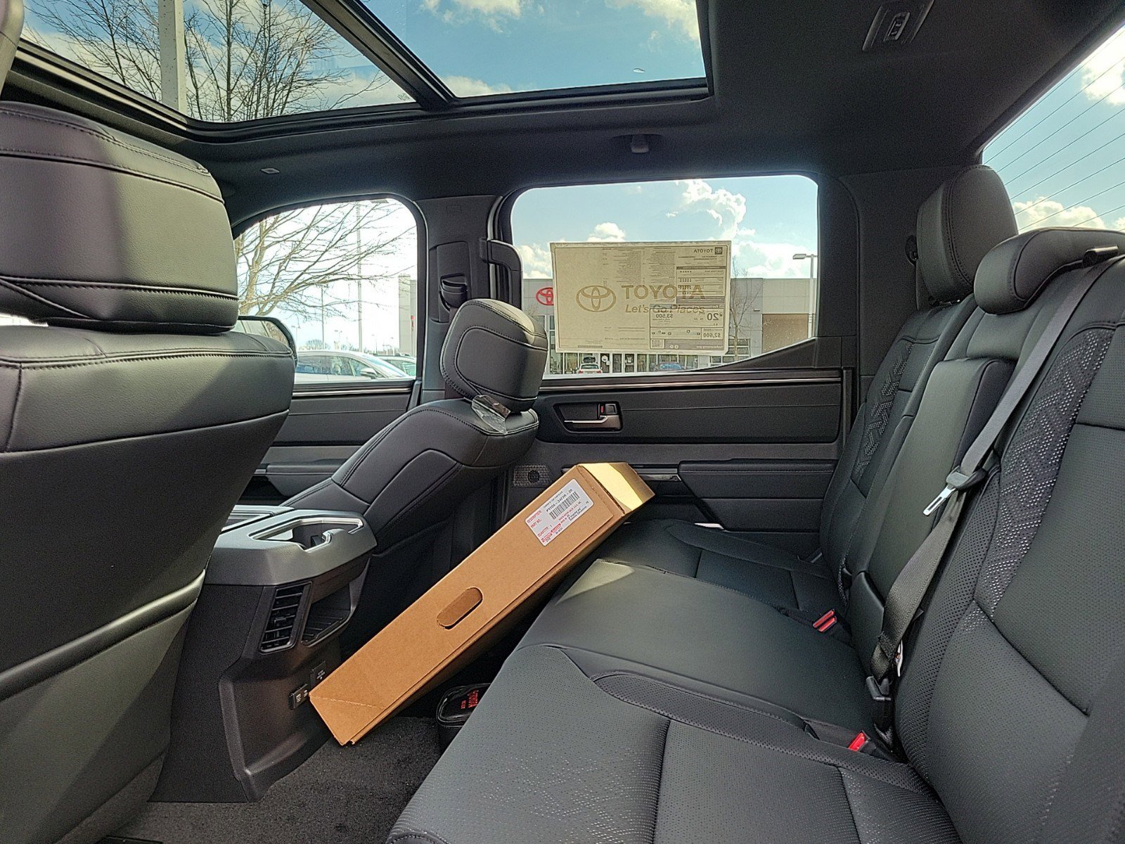 New 2025 Toyota Tundra Limited image 15