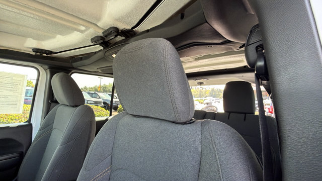 Used 2024 Jeep Wrangler Unlimited Sport AWD/4WD image 22