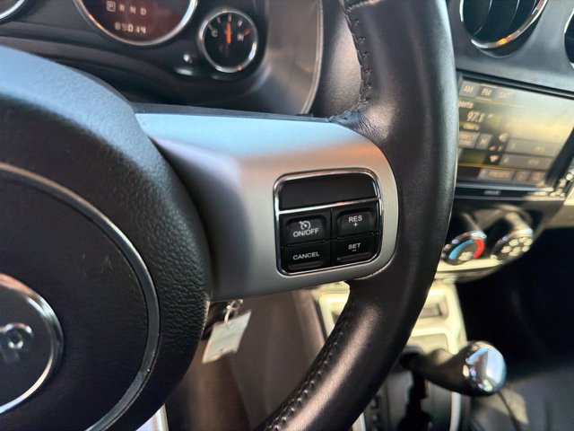 Used 2015 Jeep Compass High Altitude FWD image 13