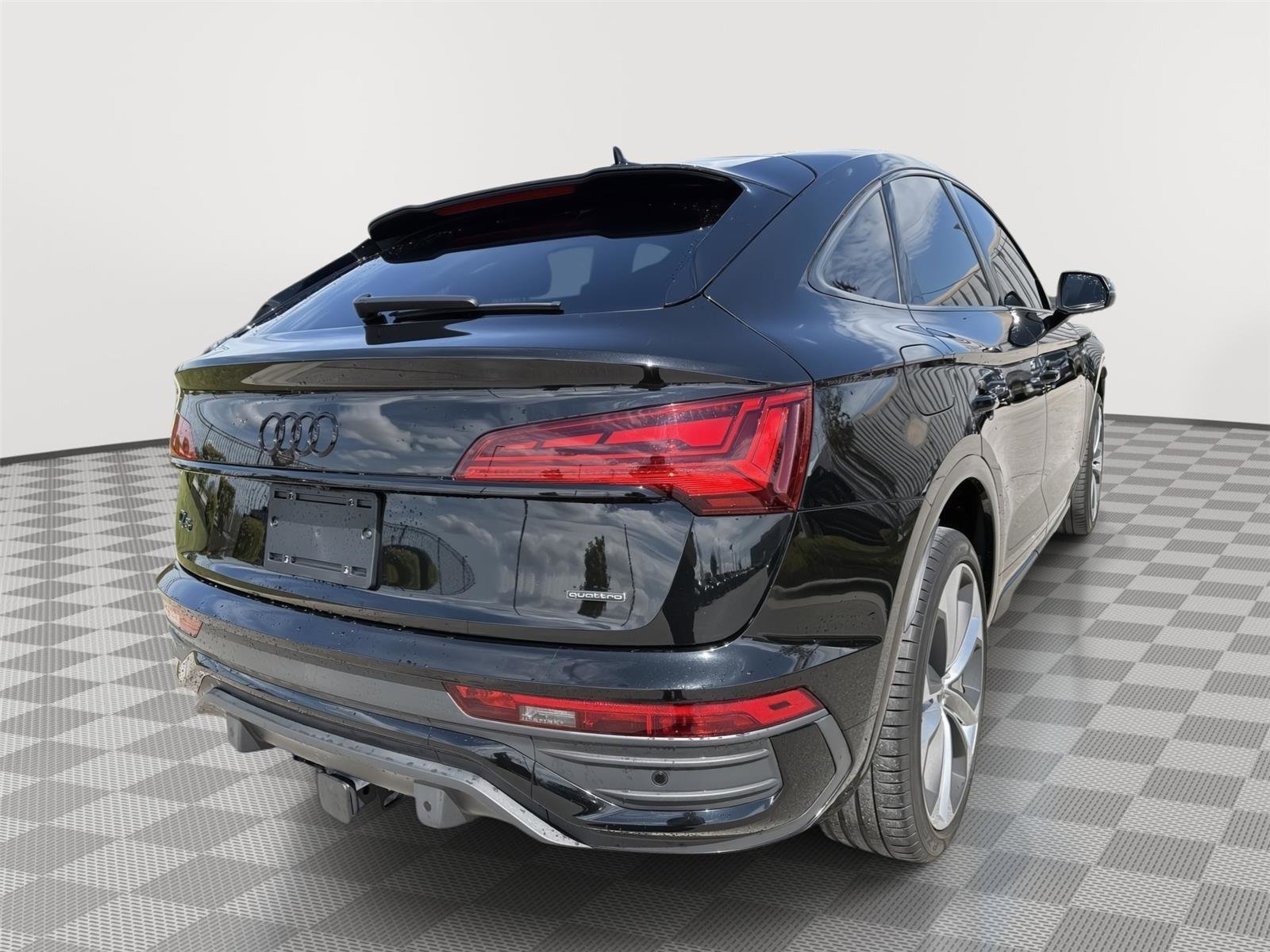 Used 2023 Audi Q5 2.0T Premium Plus w/ Premium Plus Package image 5