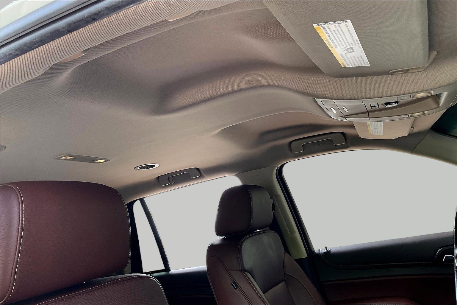 Used 2018 Chevrolet Tahoe Premier AWD/4WD image 28