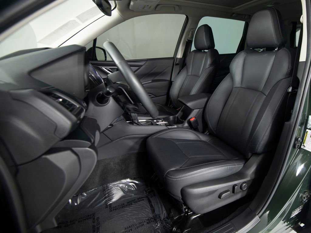 Used 2024 Subaru Forester Touring w/ POP Package 3 AWD/4WD image 26