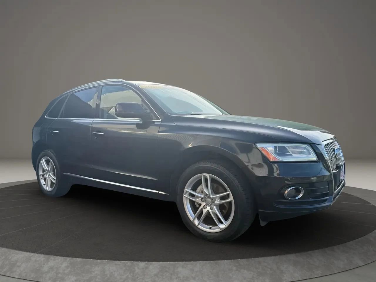 Used 2016 Audi Q5 2.0T Premium Plus w/ Technology Package image 7