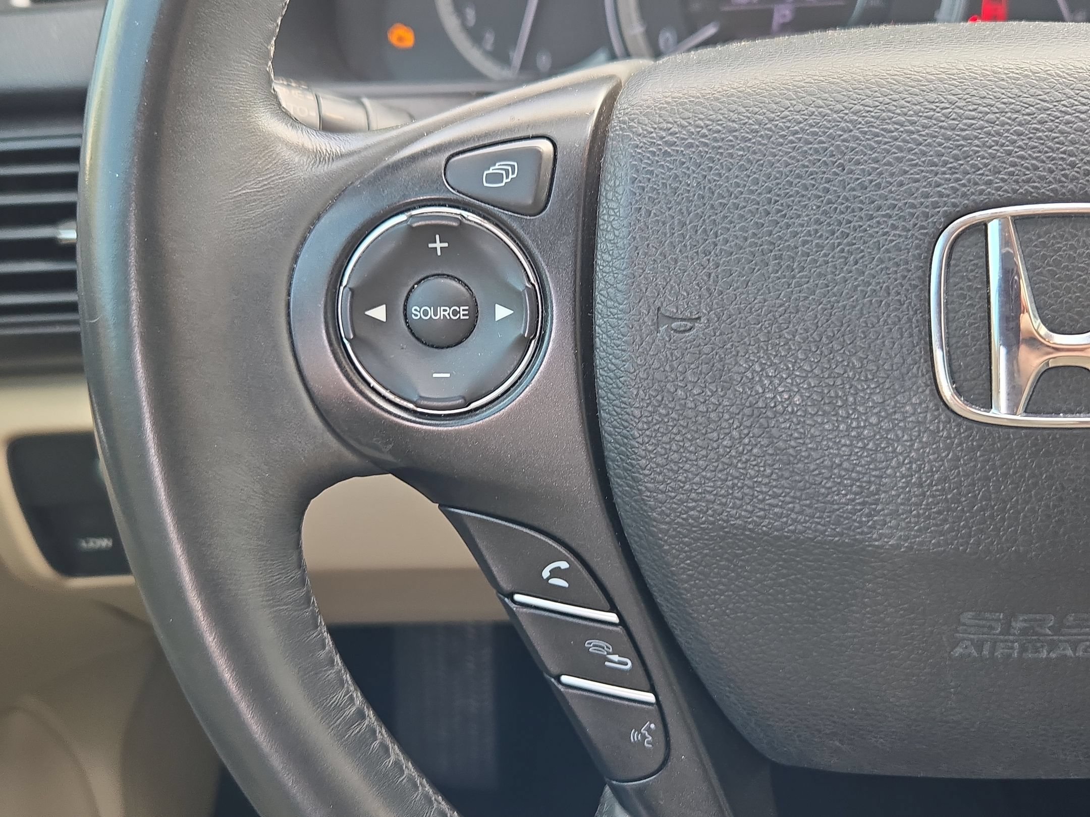 Used 2015 Honda Accord EX-L image 21