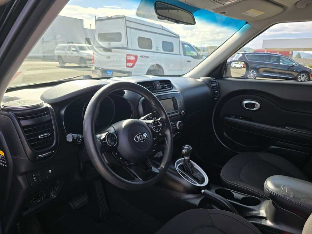 Used 2018 Kia Soul image 9