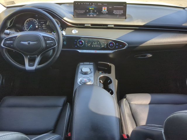 Used 2025 Genesis Electrified GV70 w/ Prestige Package AWD/4WD image 15