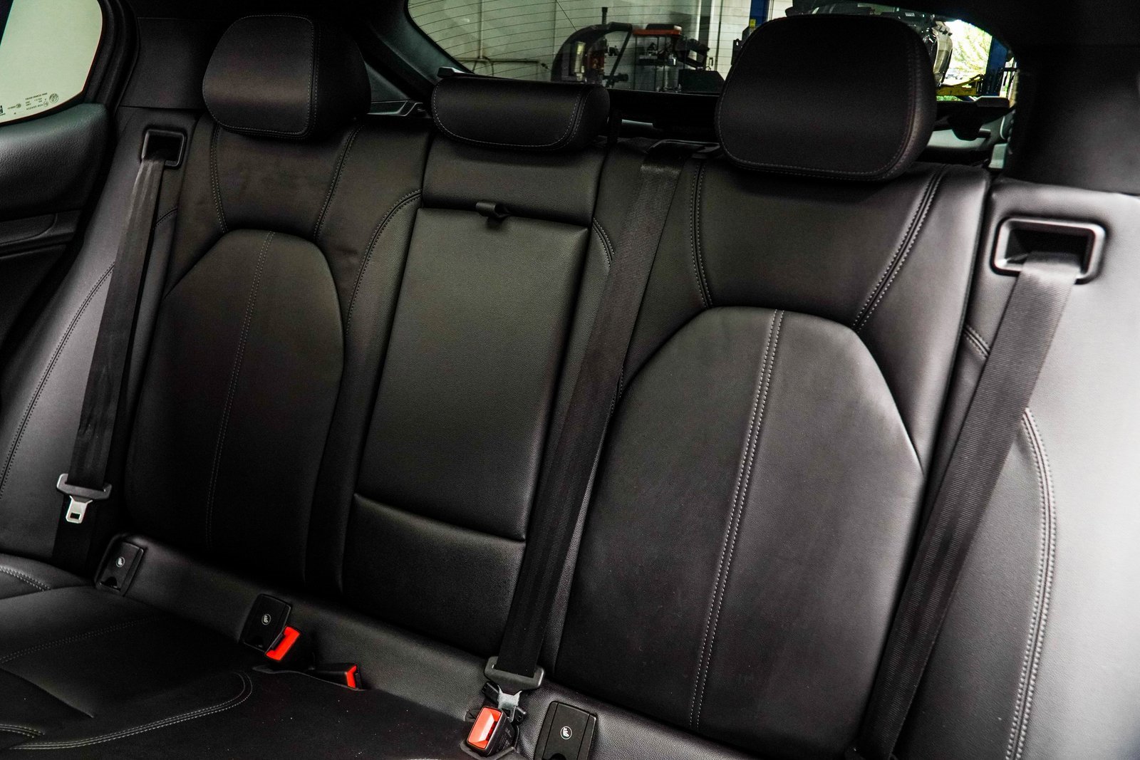 Used 2022 Alfa Romeo Stelvio Ti image 35