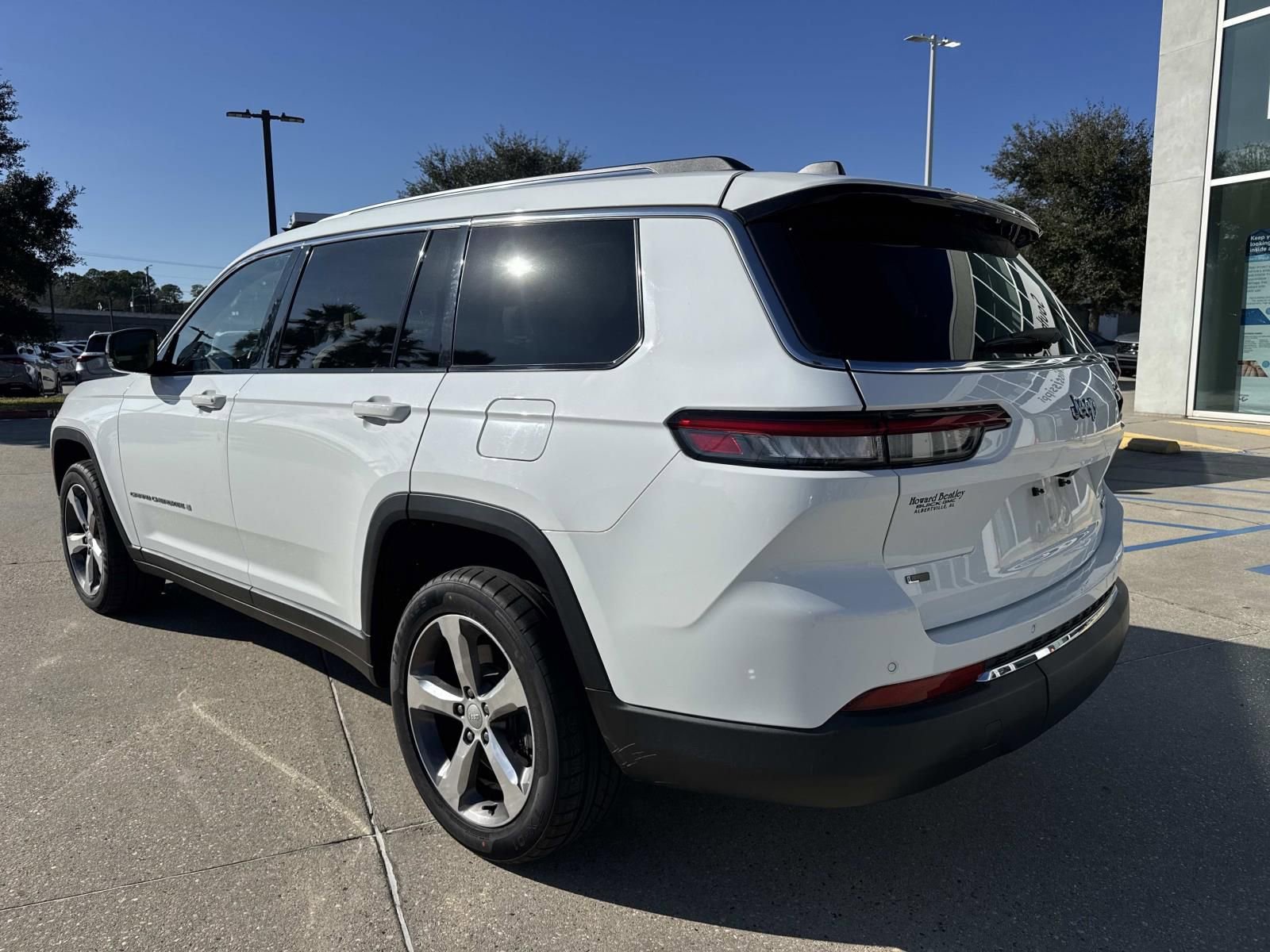 Used 2021 Jeep Grand Cherokee L Limited image 7