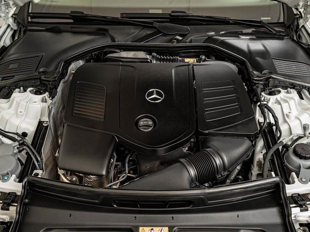 Certified 2025 Mercedes-Benz C 300 4MATIC Sedan image 41