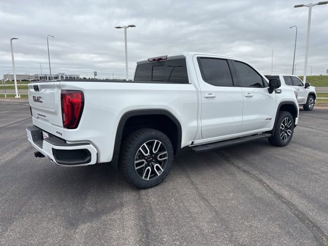 Used 2023 GMC Sierra 1500 AT4 w/ Technology Package AWD/4WD image 5
