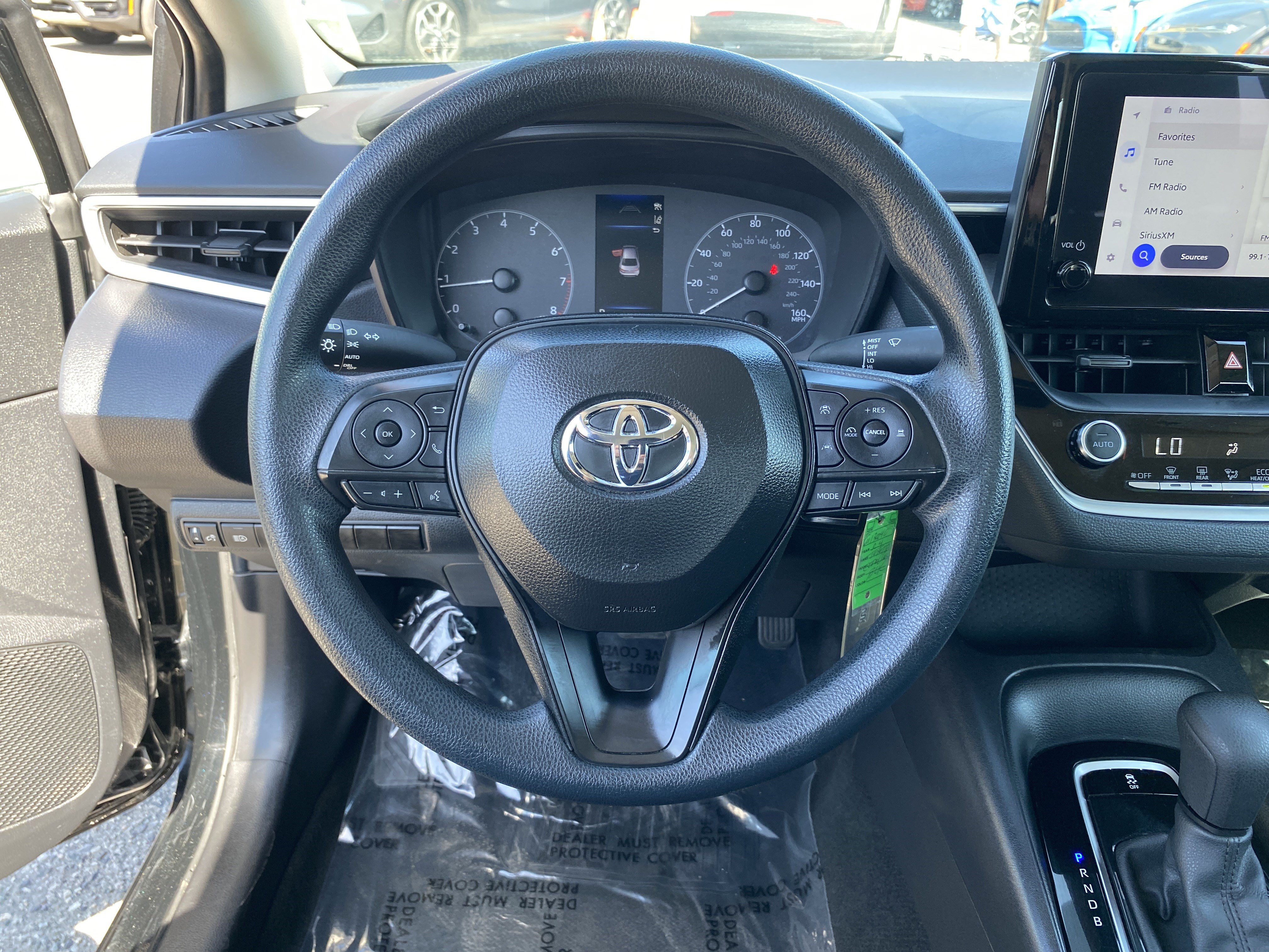 Used 2024 Toyota Corolla LE FWD image 11