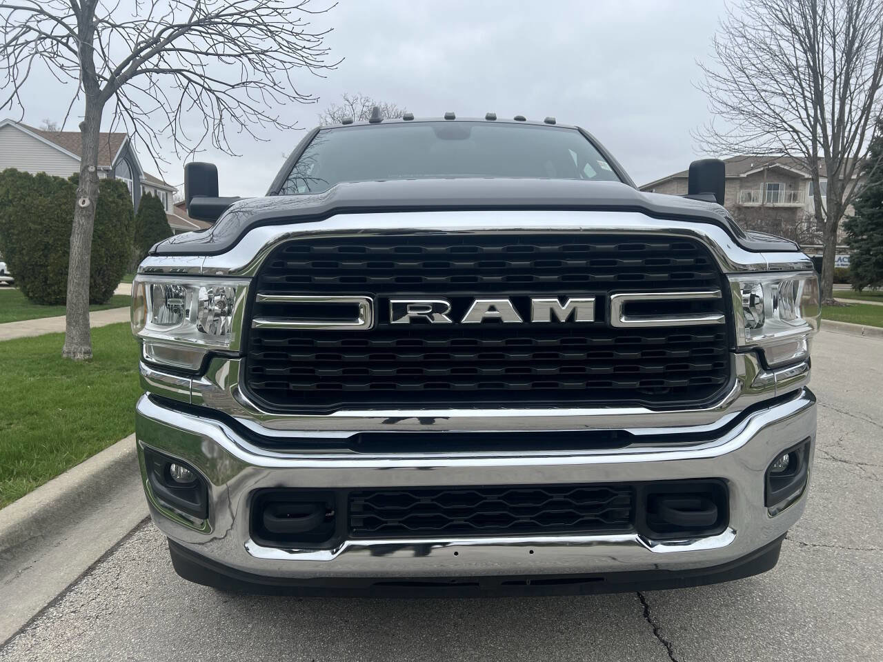 Used 2022 RAM 3500 Lone Star w/ Protection Group AWD/4WD image 2