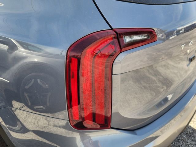Used 2025 Kia Telluride S image 7