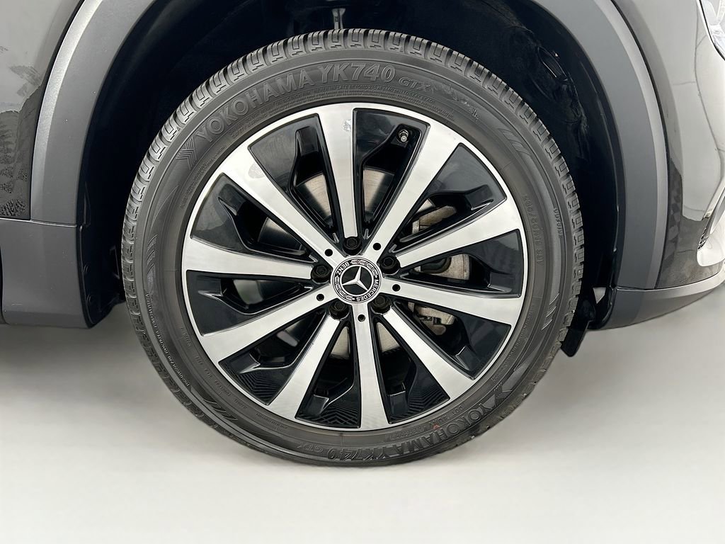 Used 2021 Mercedes-Benz GLB 250 4MATIC image 30