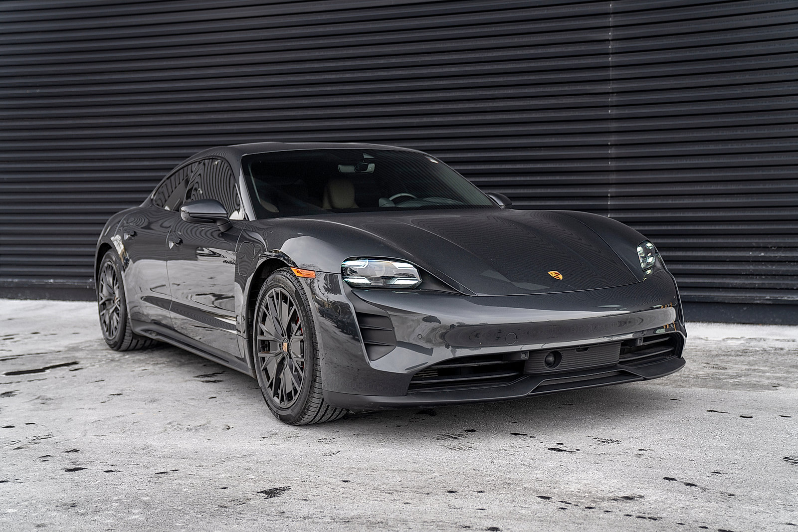 Certified 2023 Porsche Taycan GTS image 29