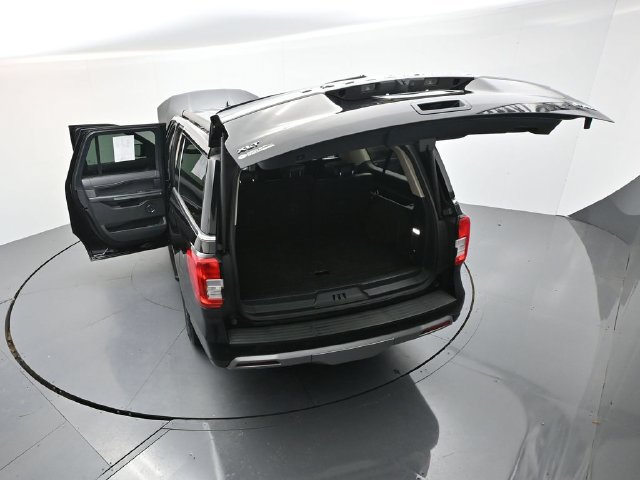 Used 2024 Ford Expedition Max XLT AWD/4WD image 30
