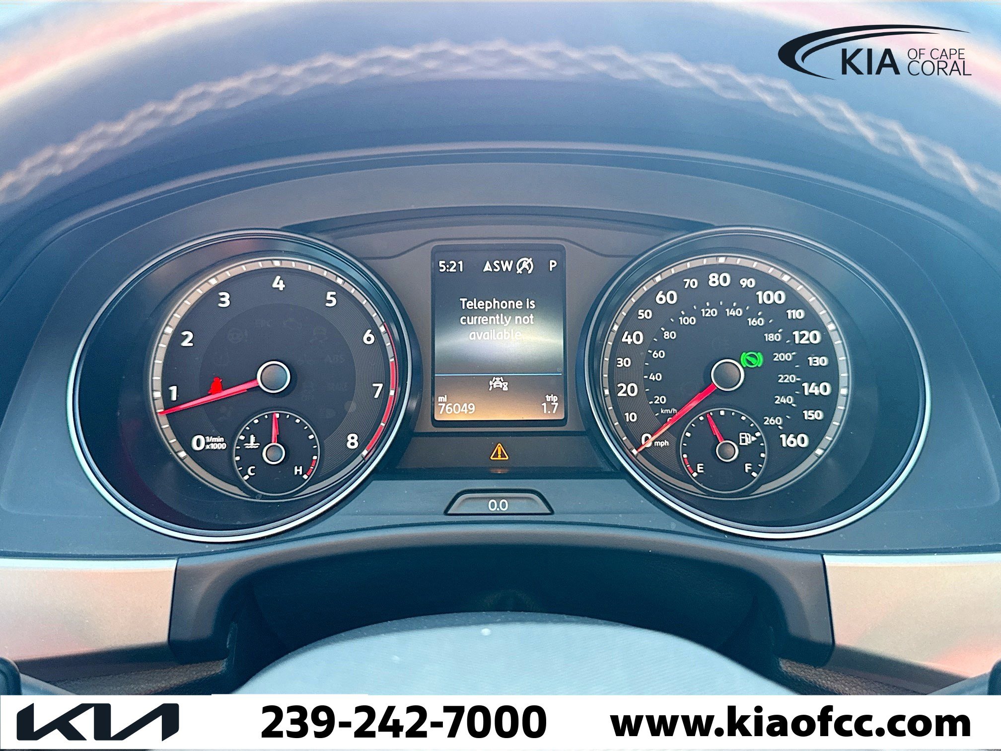 Used 2020 Volkswagen Atlas Cross Sport SE w/ Towing Package image 37