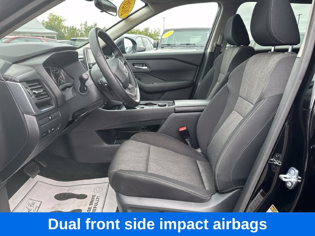 Used 2026 Nissan Rogue SV AWD/4WD image 10
