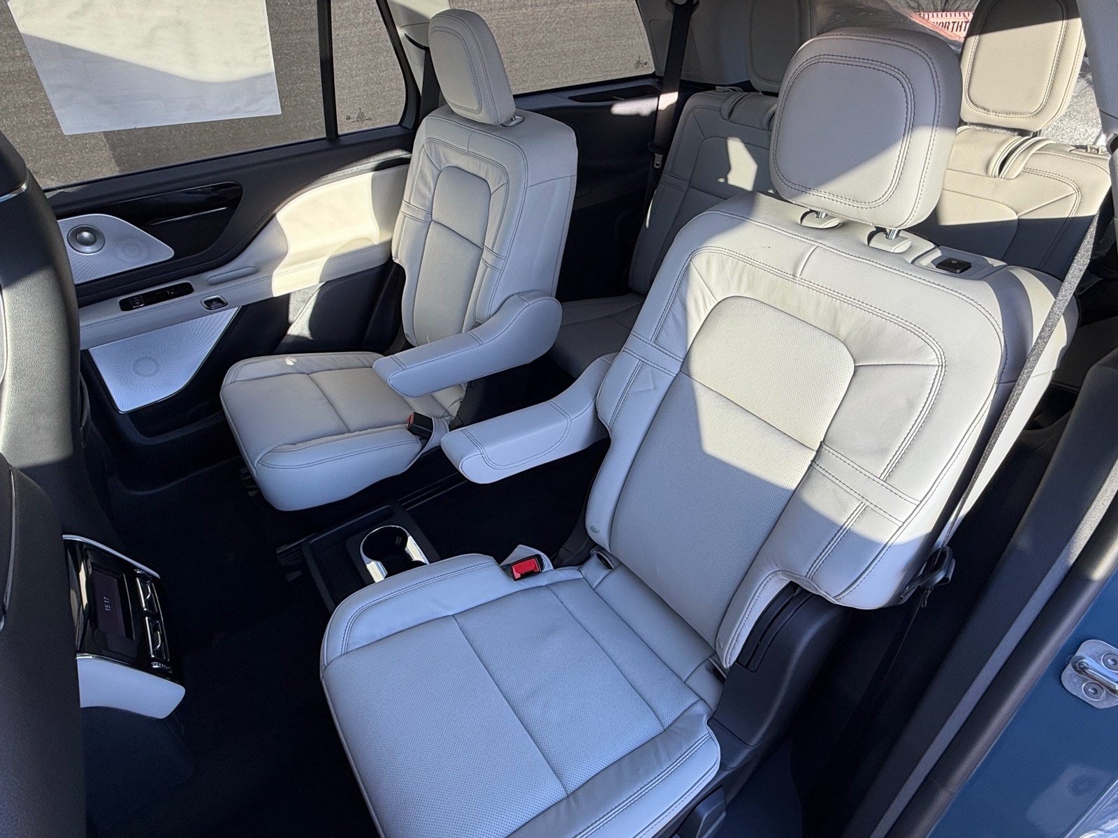 New 2026 Lincoln Aviator Reserve AWD/4WD image 22