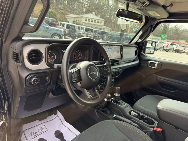 Used 2024 Jeep Gladiator Sport AWD/4WD image 22