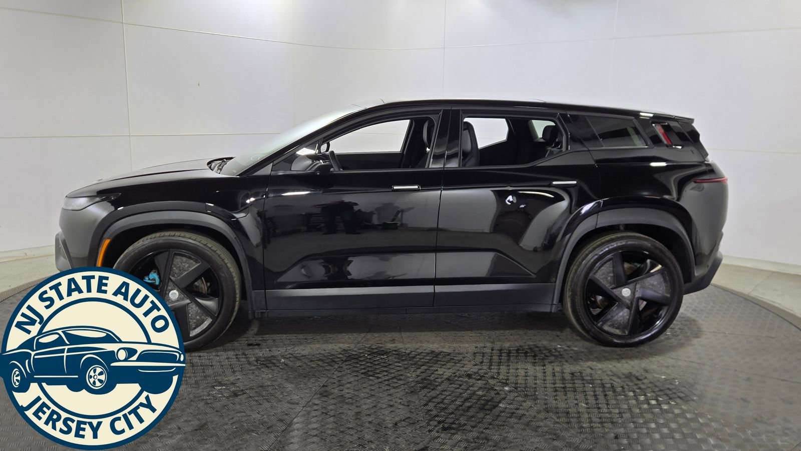 Used 2023 Fisker Ocean One image 4