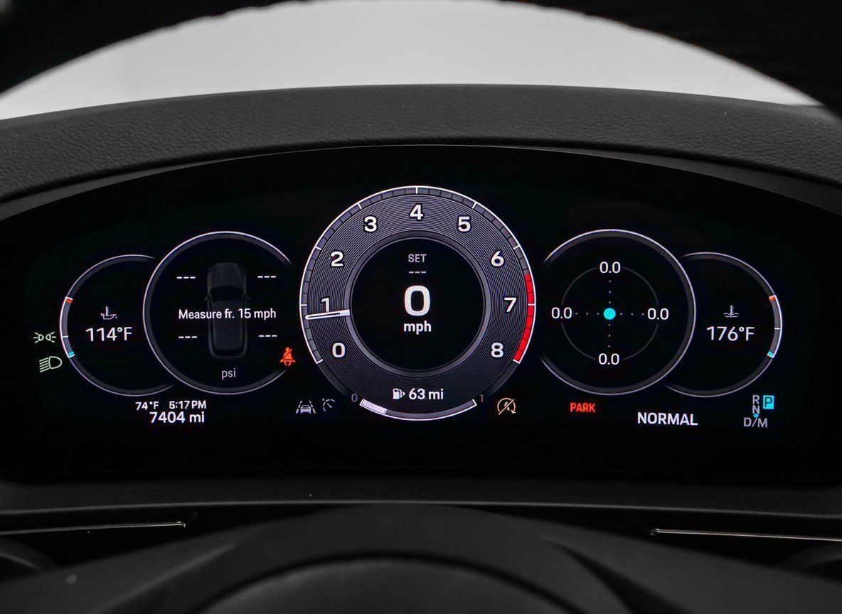 Used 2024 Porsche Cayenne image 31