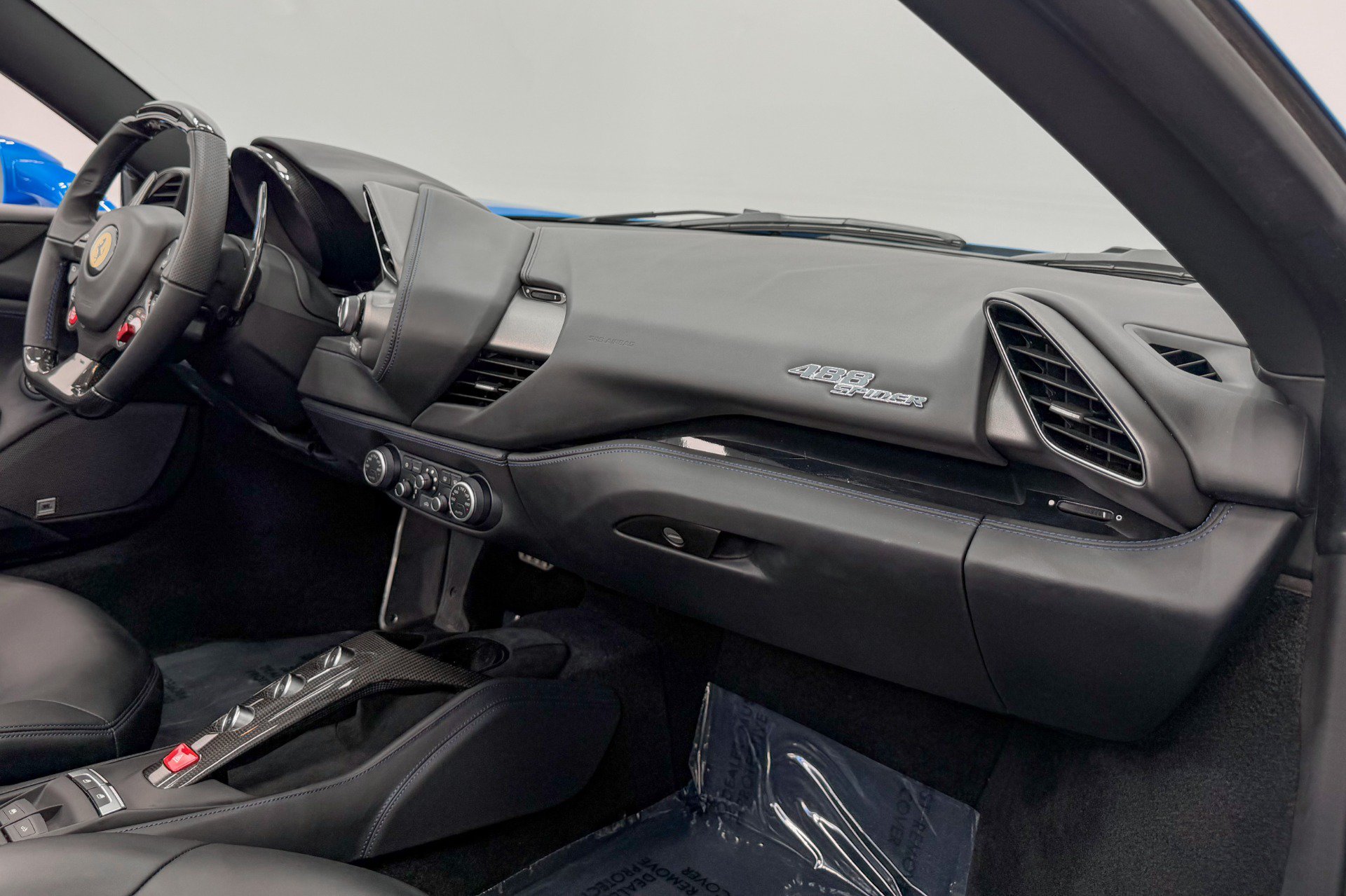 Used 2018 Ferrari 488 Spider RWD image 14