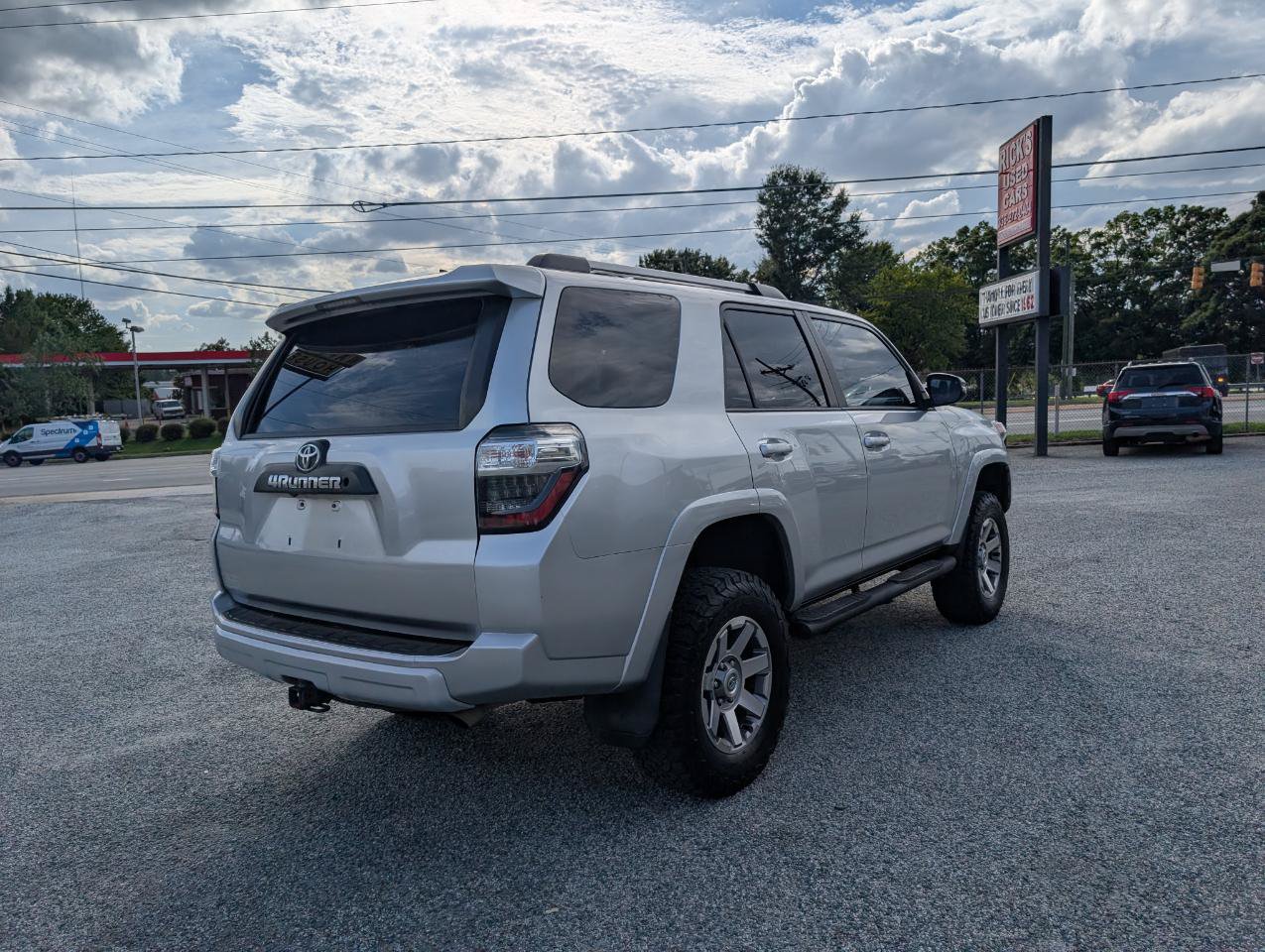 Used 2015 Toyota 4Runner Trail Premium AWD/4WD image 7