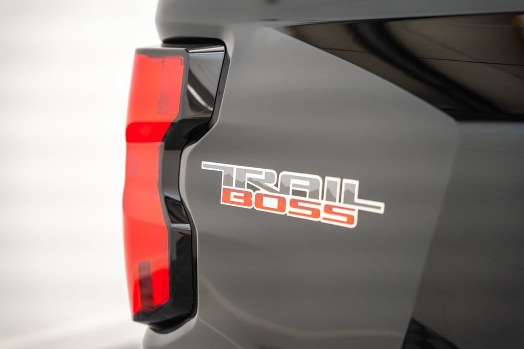 New 2026 Chevrolet Colorado Trail Boss AWD/4WD image 18