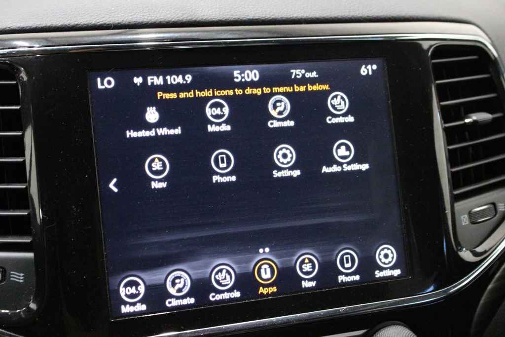 Used 2022 Jeep Grand Cherokee Laredo X image 38