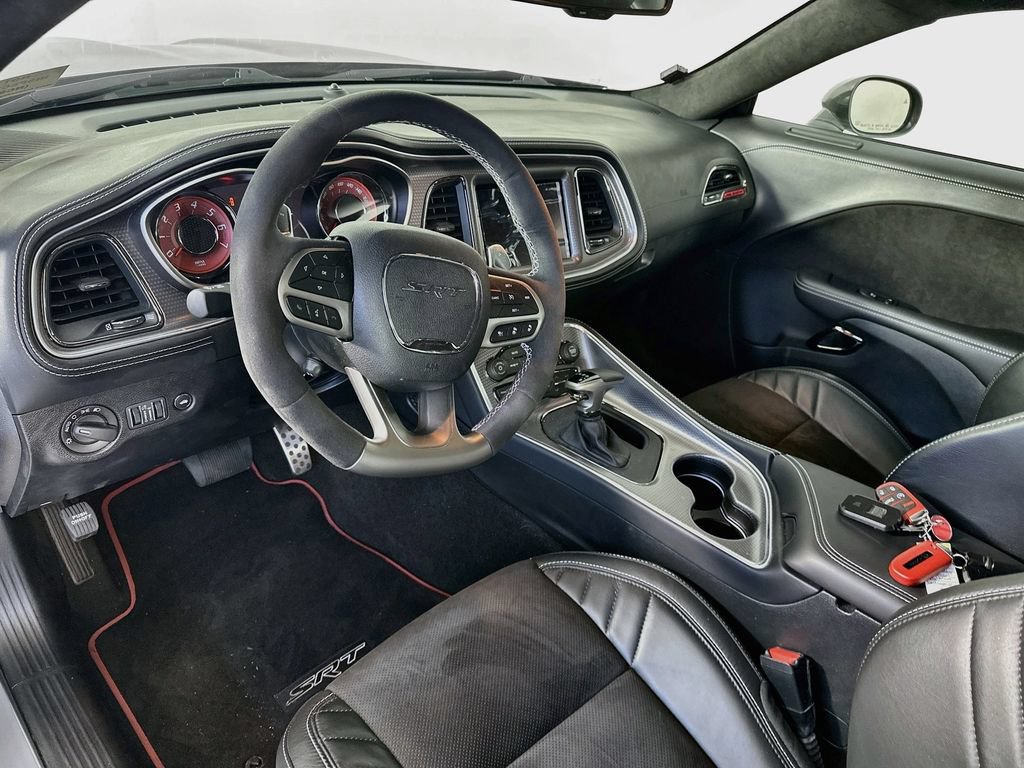 Used 2023 Dodge Challenger SRT Hellcat RWD image 30
