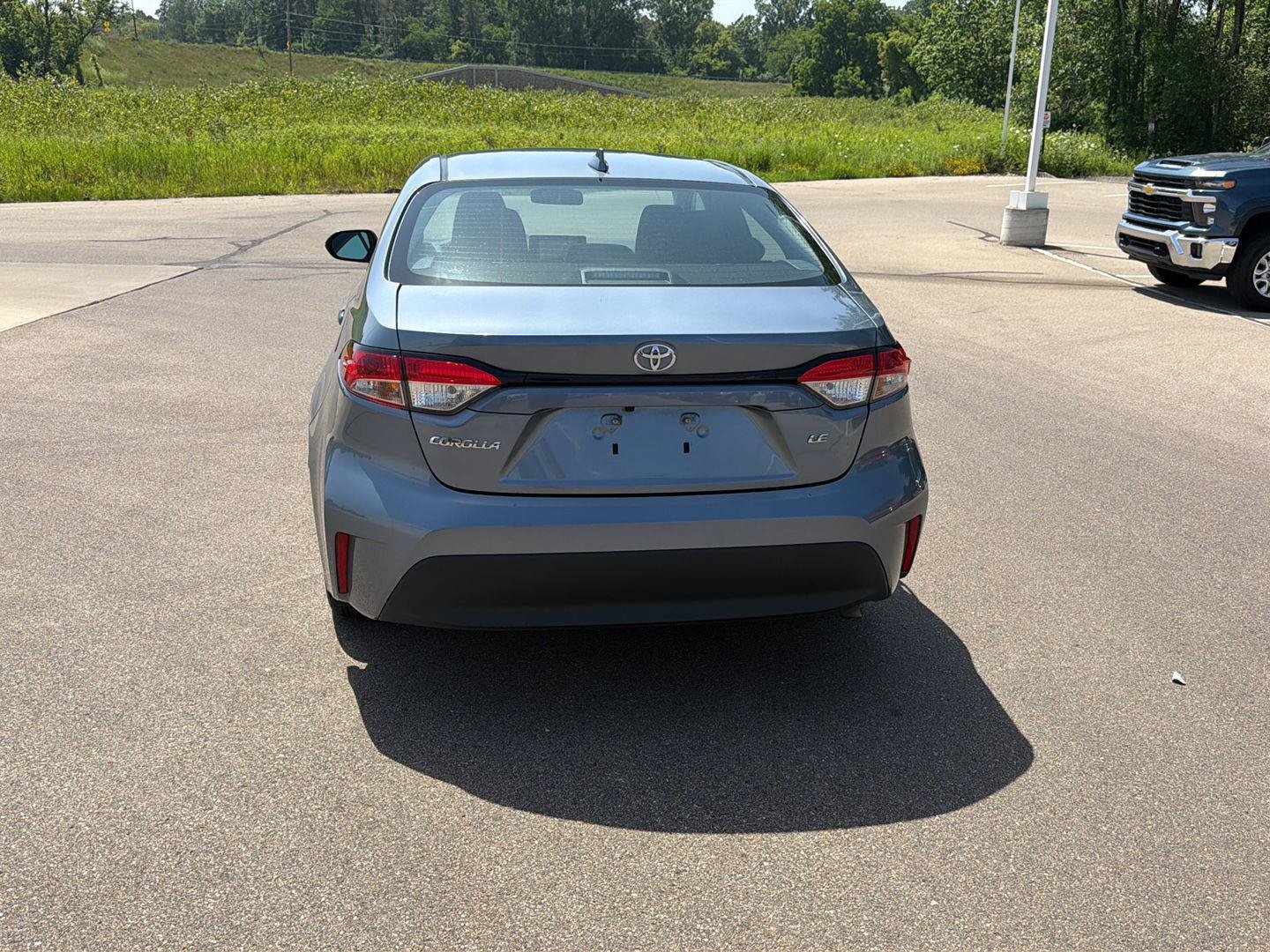 Used 2024 Toyota Corolla LE FWD image 4