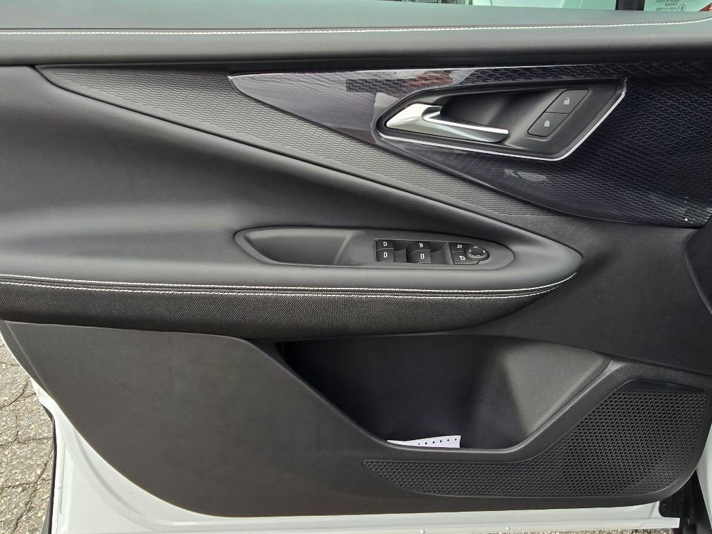 New 2025 Chevrolet Blazer EV LT image 8