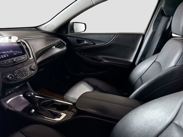 Used 2019 Chevrolet Malibu Premier w/ Sun and Wheel Package image 26