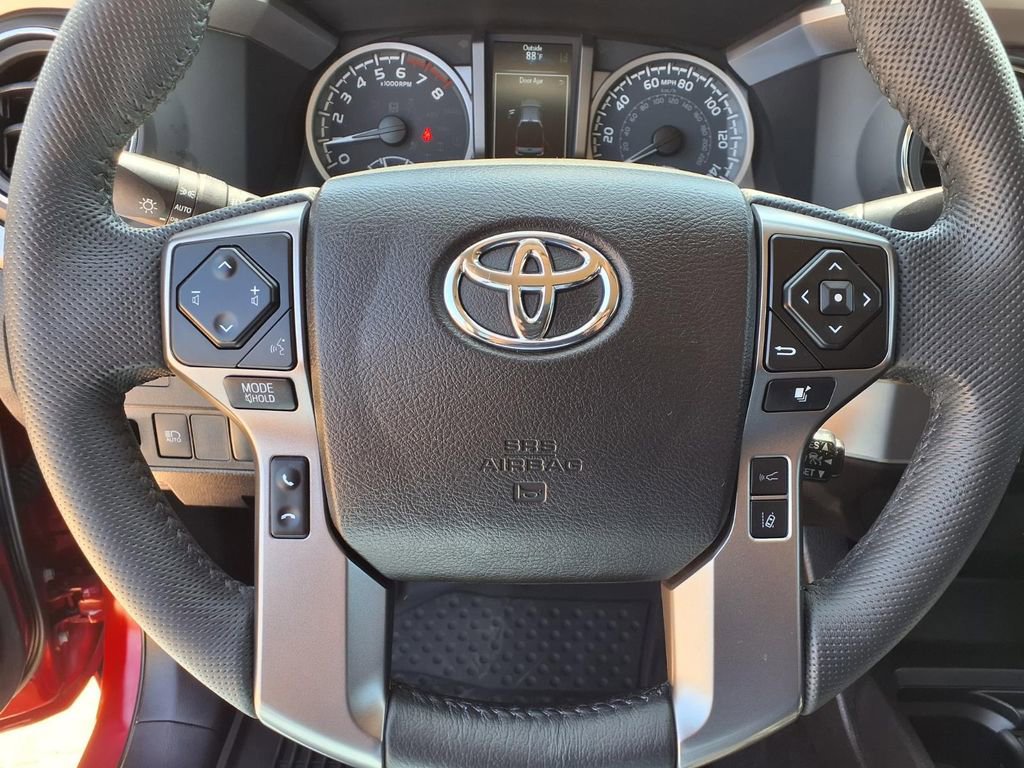 Used 2022 Toyota Tacoma SR5 image 20