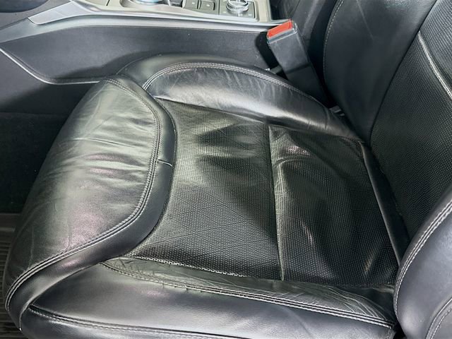 Used 2020 Ford Explorer Platinum w/ Premium Technology Package image 20