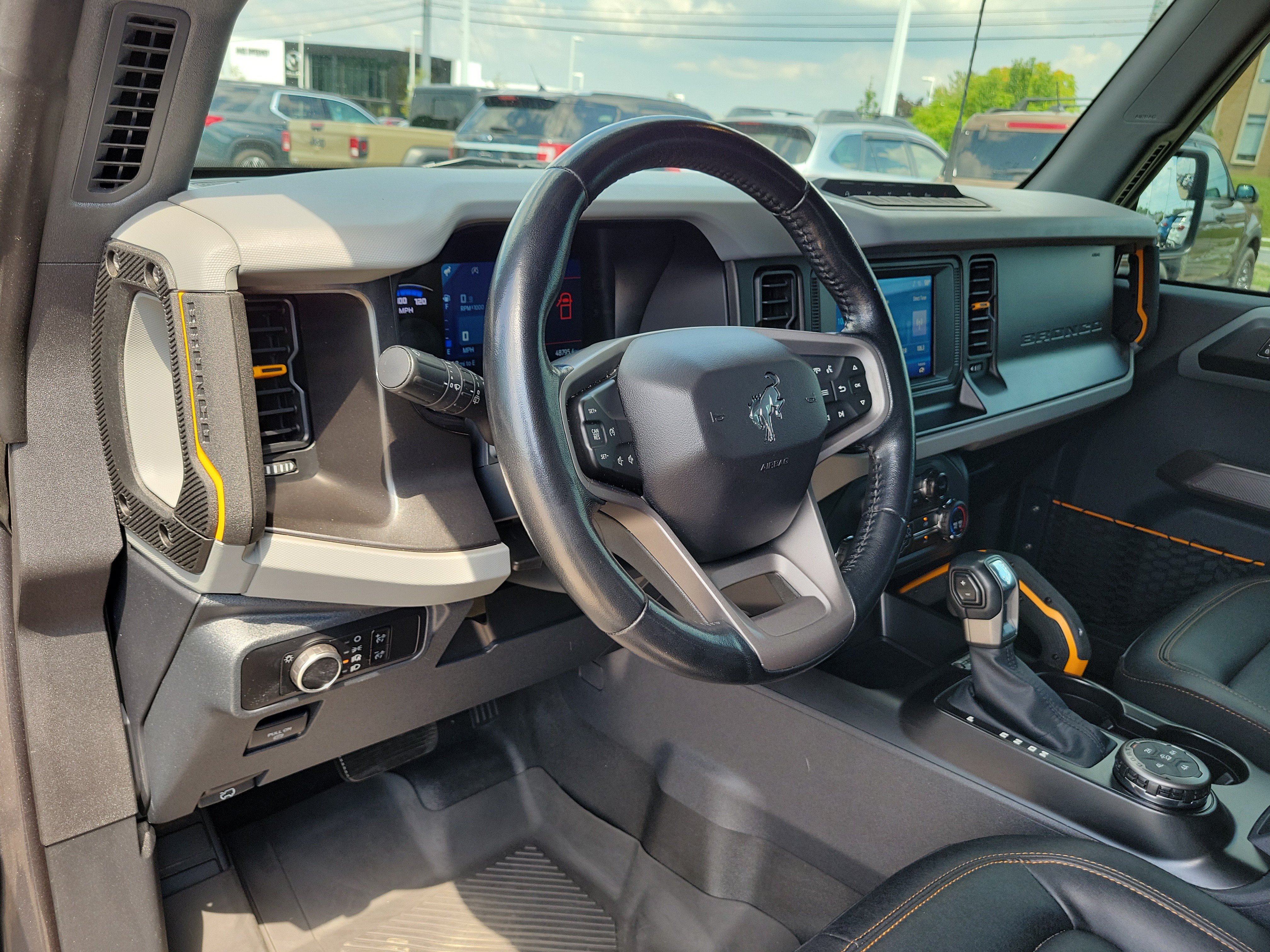 Used 2023 Ford Bronco Badlands AWD/4WD image 14