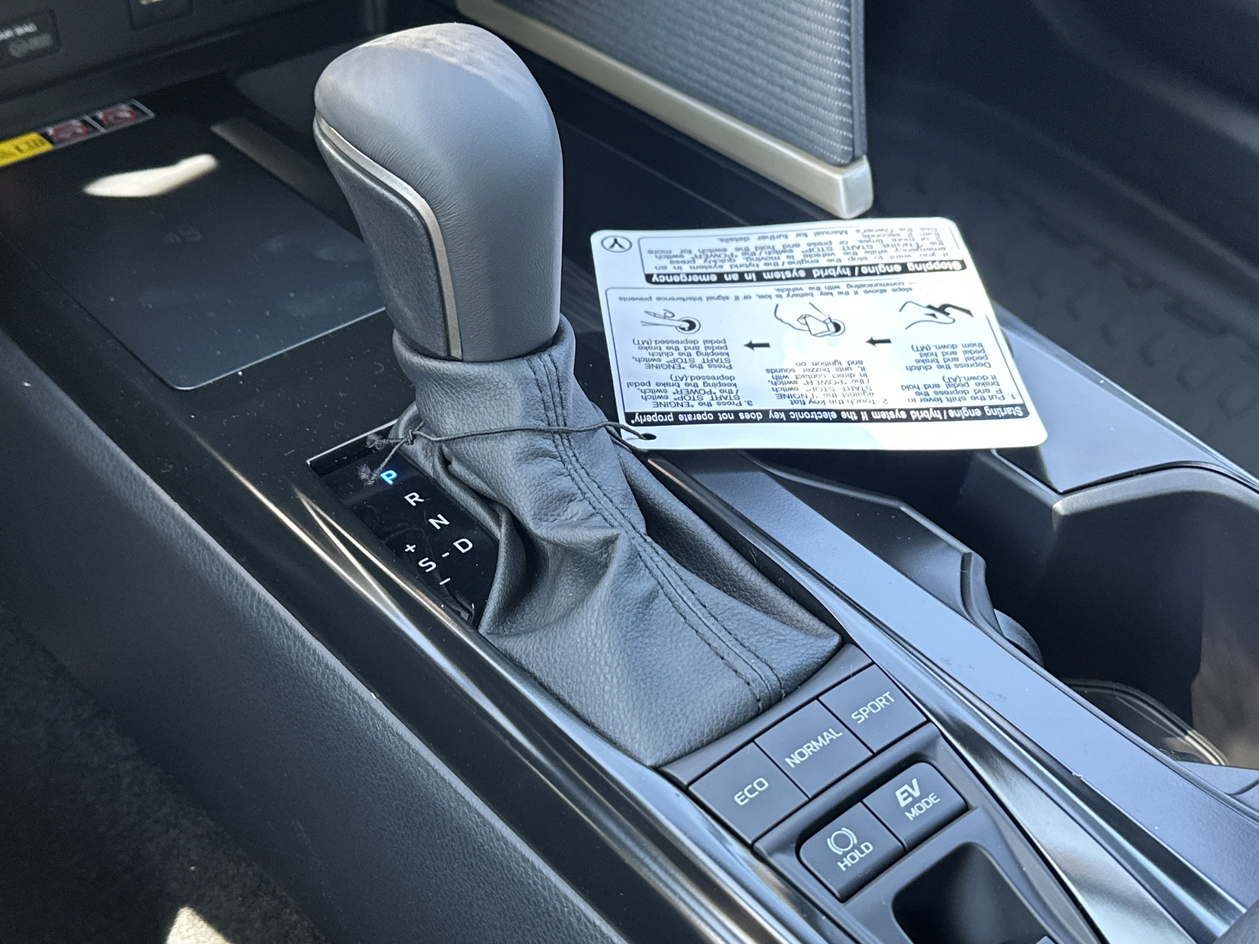 New 2026 Toyota Camry SE w/ Convenience Package FWD image 24