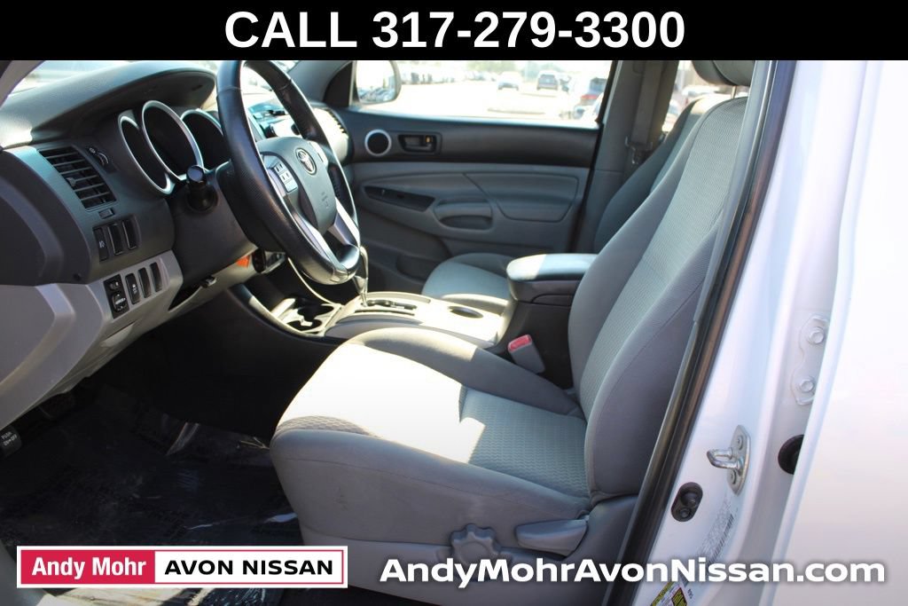 Used 2012 Toyota Tacoma PreRunner w/ SR5 Pkg RWD image 12