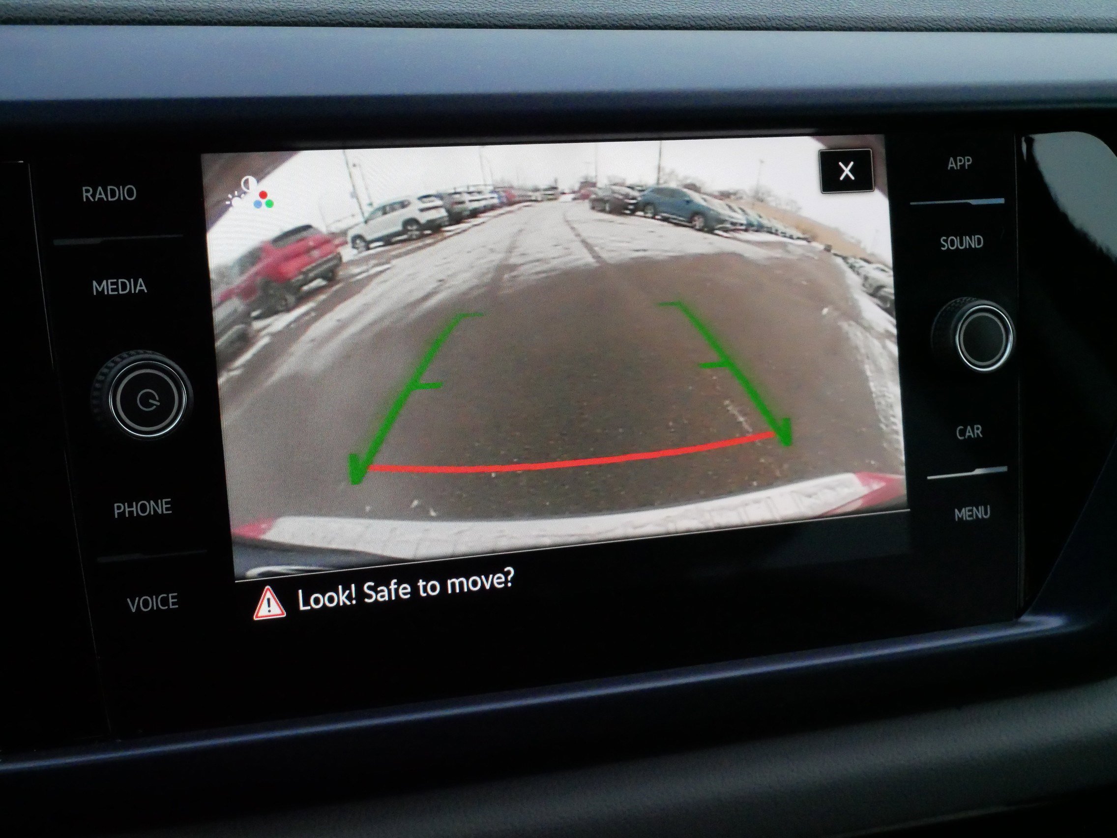 Certified 2023 Volkswagen Taos SE w/ Panoramic Sunroof Package image 31