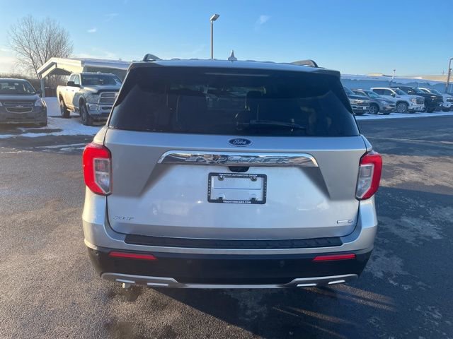 Used 2020 Ford Explorer XLT w/ Equipment Group 202A image 9