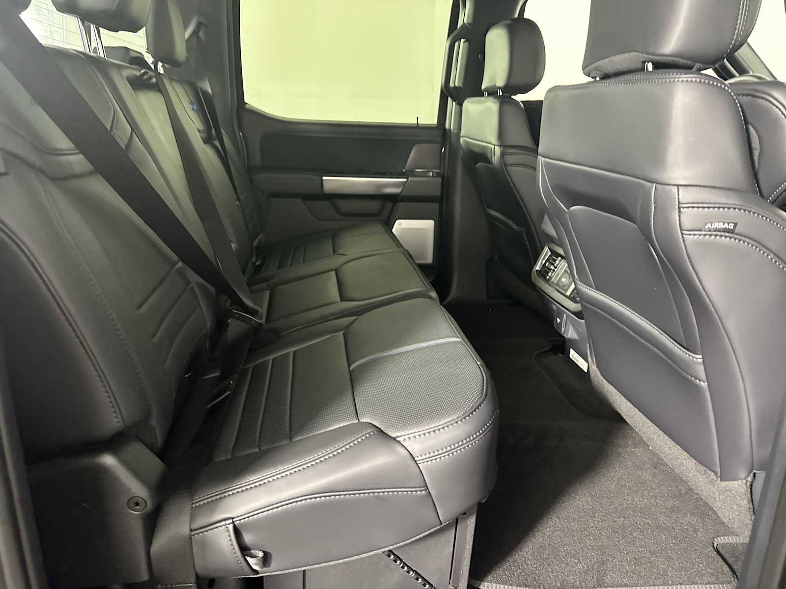 New 2026 Ford F250 Platinum w/ Tremor Off-Road Package image 14