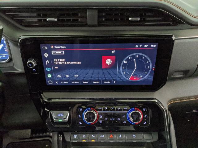 Used 2025 GMC Sierra 2500 AT4 w/ AT4 Premium Plus Package AWD/4WD image 9