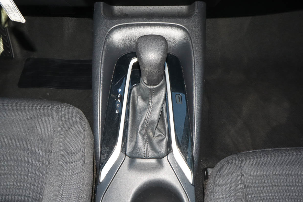 Used 2024 Toyota Corolla LE FWD image 19