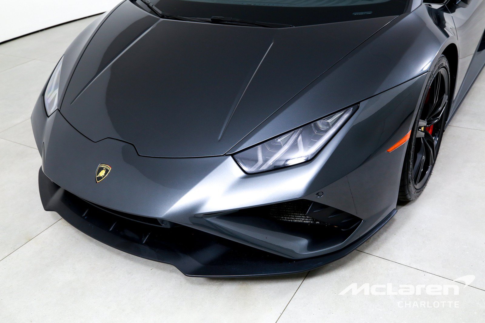 Used 2022 Lamborghini Huracan EVO RWD image 26