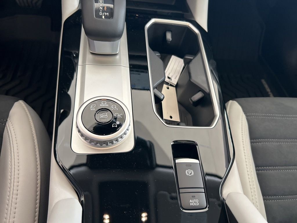 New 2026 Mitsubishi Outlander SE image 44