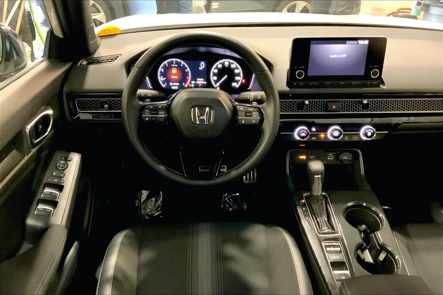 Used 2024 Honda Civic Sport image 11