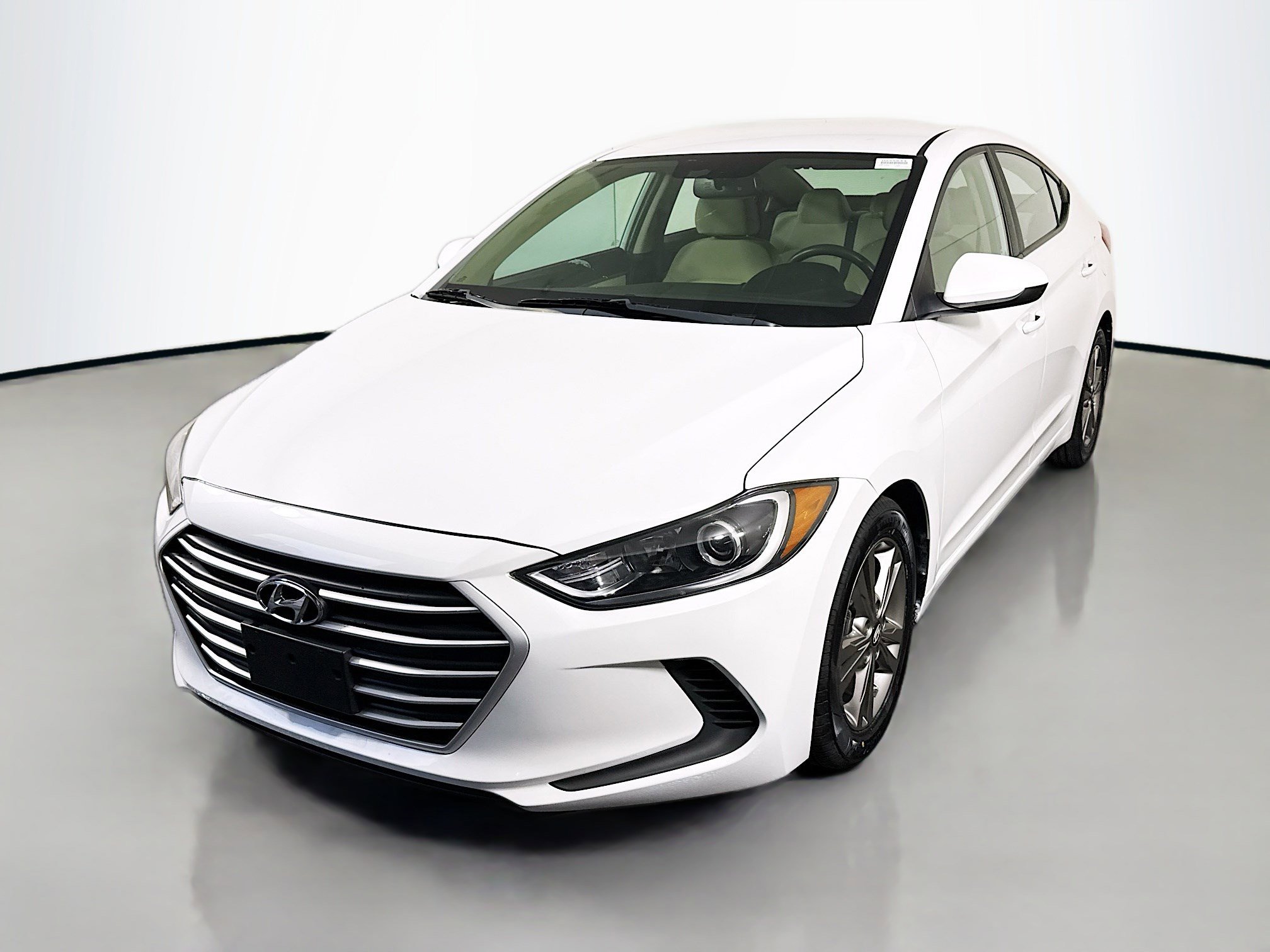 Used 2018 Hyundai Elantra SEL image 4